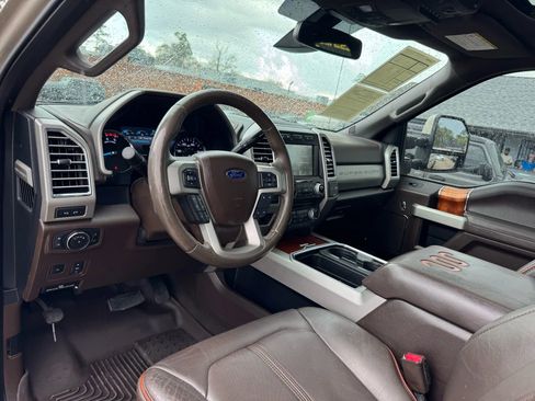 Used 2017 Ford F350 King Ranch w/ Tow Technology Bundle image 28