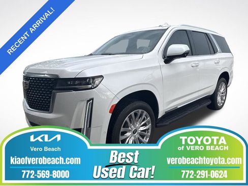 Used 2021 Cadillac Escalade Premium Luxury RWD image 1