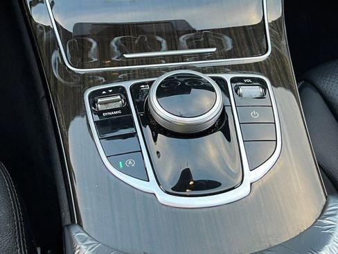Used 2018 Mercedes-Benz C 300 4MATIC Sedan image 19