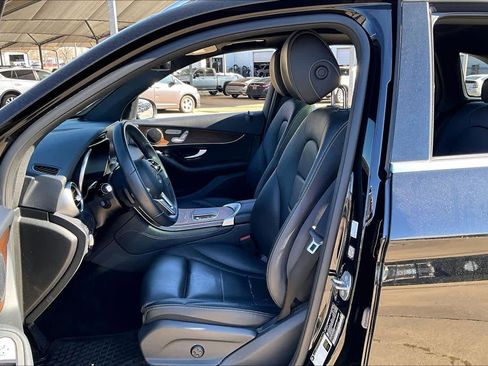 Used 2020 Mercedes-Benz GLC 300 image 8