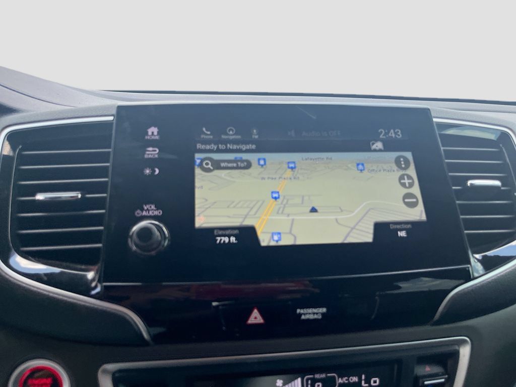Used 2022 Honda Passport TrailSport image 13