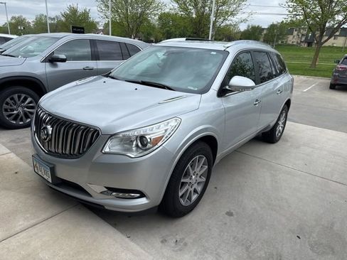 Used 2017 Buick Enclave Leather AWD/4WD image 5