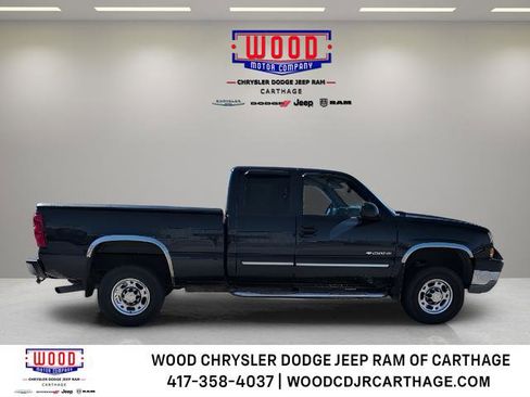 Used 2005 Chevrolet Silverado 2500 LS image 1