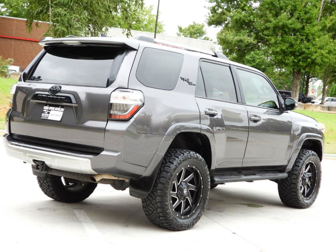 Used 2018 Toyota 4Runner TRD Off-Road Premium AWD/4WD image 53