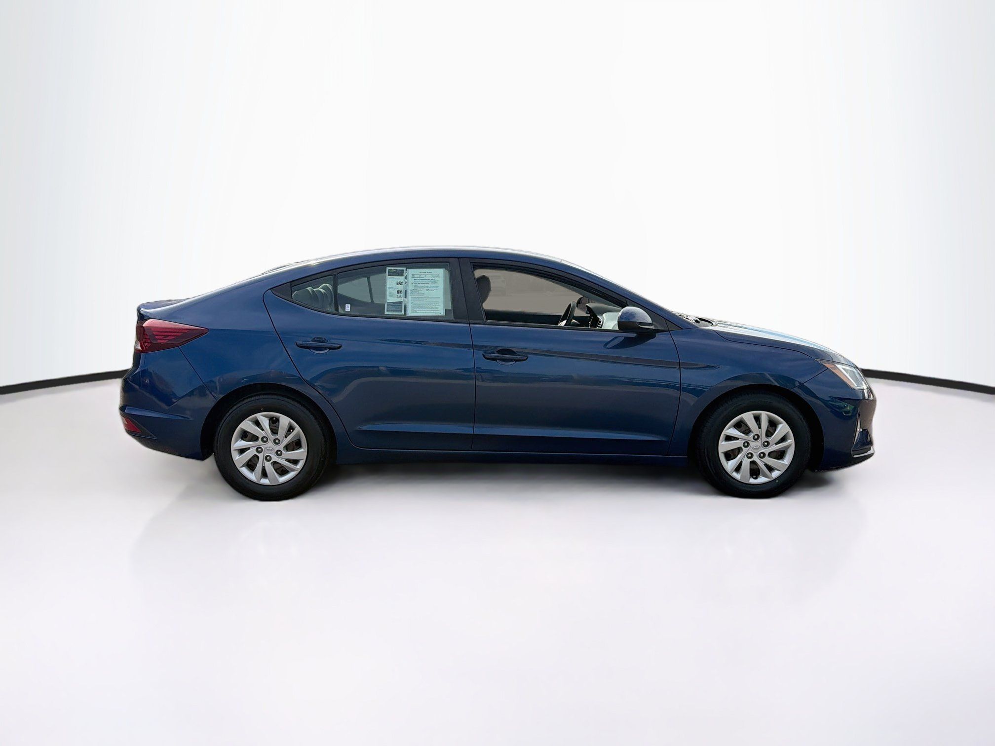 Used 2019 Hyundai Elantra SE FWD image 10