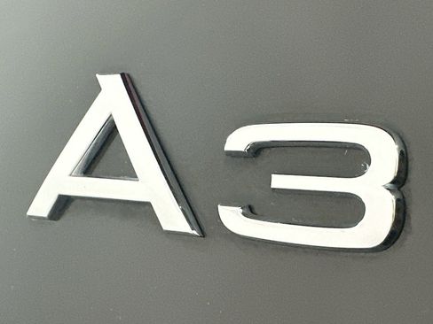 Used 2022 Audi A3 2.0T Premium image 10