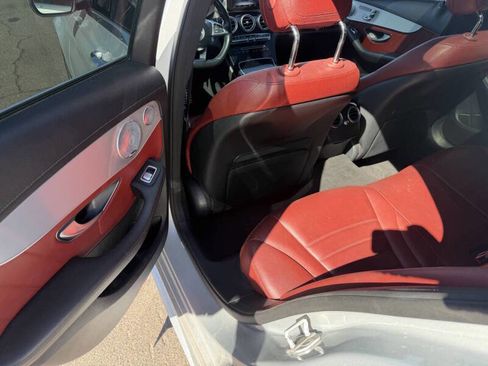 Used 2015 Mercedes-Benz C 300 4MATIC Sedan image 9