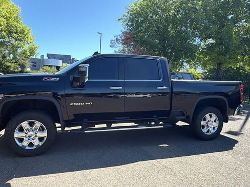 Used 2020 Chevrolet Silverado 2500 LTZ w/ LTZ Plus Package AWD/4WD image 8