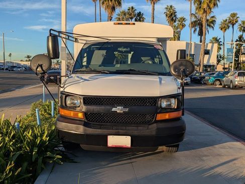 Used 2007 Chevrolet Express 3500 w/ School Bus Package image 2