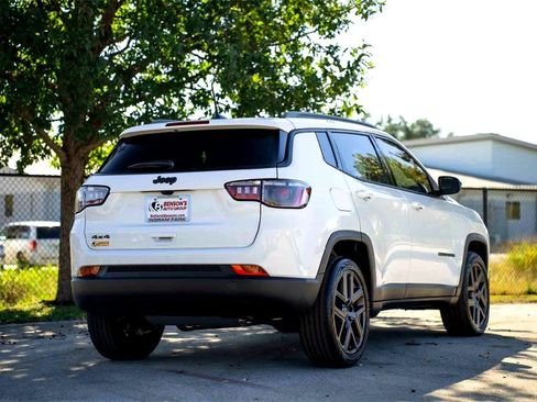 New 2026 Jeep Compass Latitude image 4