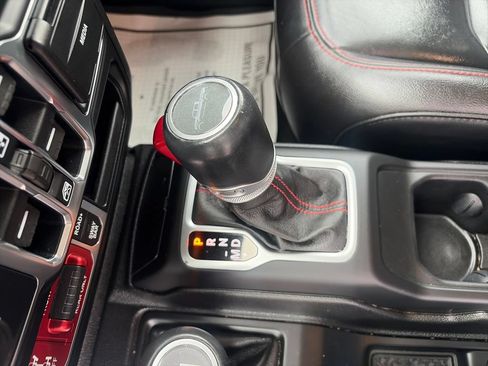 Used 2020 Jeep Gladiator Rubicon AWD/4WD image 24