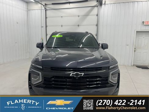 Used 2025 Chevrolet Tahoe RST w/ RST Capability Package AWD/4WD image 7