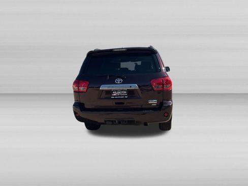 Used 2012 Toyota Sequoia Platinum AWD/4WD image 5