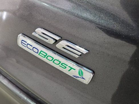 Used 2019 Ford Fusion SE image 53