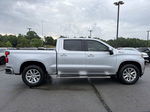 Used 2021 Chevrolet Silverado 1500 LTZ w/ LTZ Premium Package AWD/4WD image 6