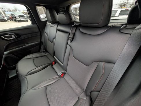 New 2026 Jeep Compass Trailhawk image 15