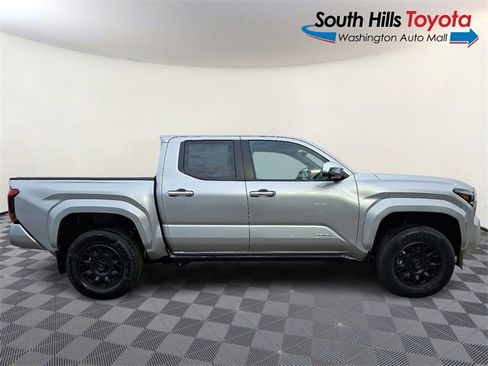 New 2025 Toyota Tacoma Limited image 7