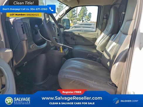Used 2013 GMC Savana 1500 image 9