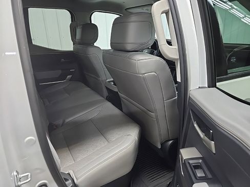 Used 2022 Toyota Tundra Limited image 17