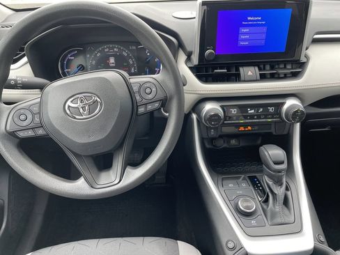 Used 2023 Toyota RAV4 XLE w/ Convenience Package AWD/4WD image 15
