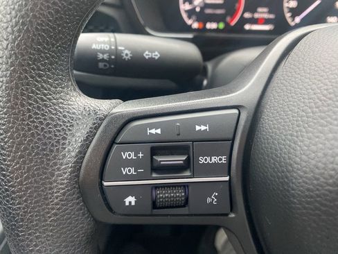 Used 2025 Honda CR-V LX image 21