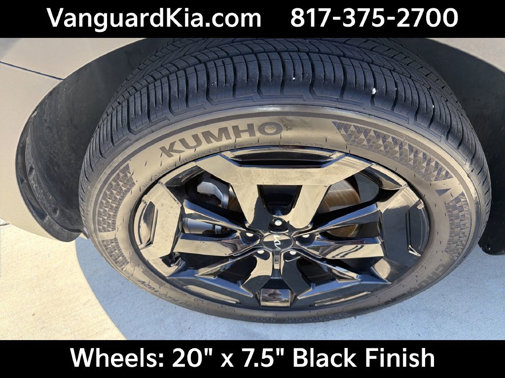 Certified 2025 Kia Telluride S FWD image 22