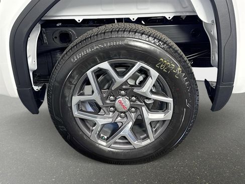 New 2026 GMC Sierra 1500 SLE w/ Max Trailering Package AWD/4WD image 30