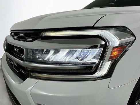 Used 2023 Ford Expedition Limited image 36