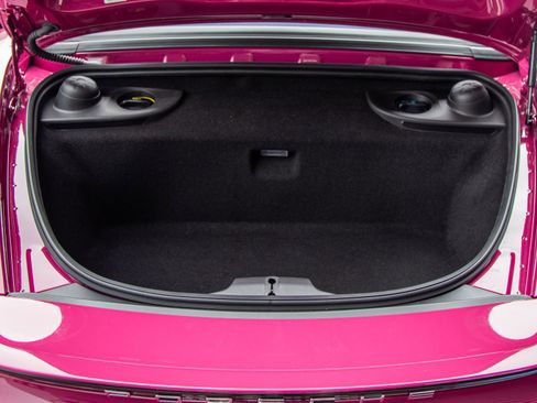 Certified 2024 Porsche 718 Boxster RWD image 19