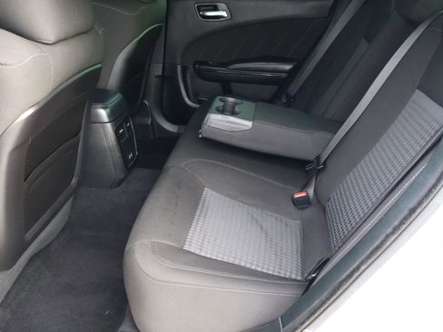 Used 2022 Dodge Charger R/T w/ Blacktop Package image 20