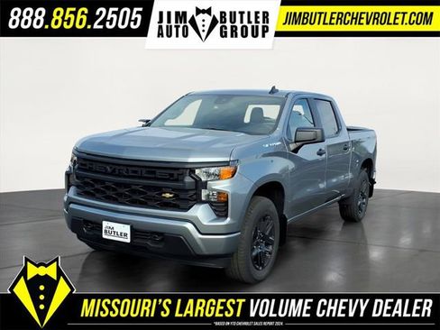 New 2026 Chevrolet Silverado 1500 Custom AWD/4WD image 1