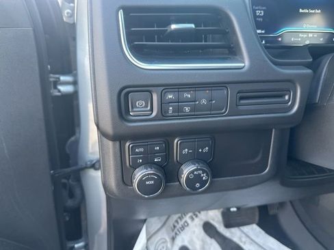 Used 2024 Chevrolet Tahoe RST w/ Luxury Package AWD/4WD image 18