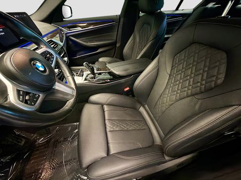 Used 2023 BMW 540i w/ M Sport Package RWD image 11