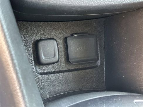 Used 2016 Buick Encore Convenience image 37