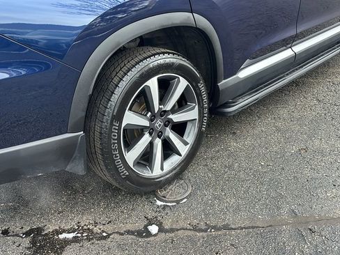 Used 2024 Honda Pilot Elite image 8