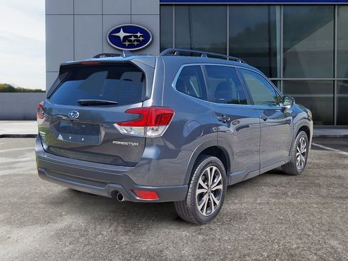 Certified 2023 Subaru Forester Limited AWD/4WD image 6