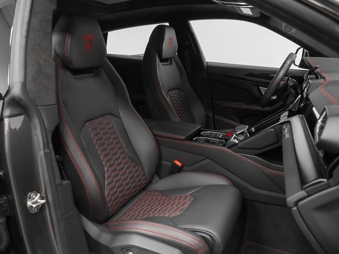 Used 2024 Lamborghini Urus S AWD/4WD image 21