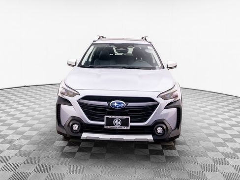 Used 2024 Subaru Outback Touring AWD/4WD image 10