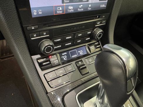 Used 2019 Porsche 911 Carrera S RWD image 18