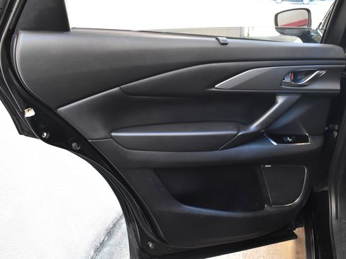 Used 2018 MAZDA CX-9 Touring w/ Touring Premium Package image 30