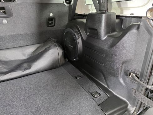 Used 2022 Jeep Wrangler Unlimited Rubicon w/ Trailer Tow Package image 6