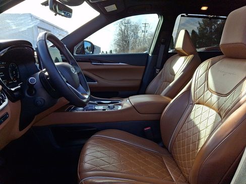 Certified 2025 INFINITI QX60 Autograph w/ Cargo Package image 13