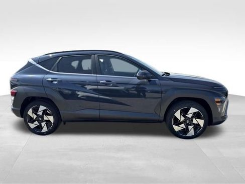 New 2026 Hyundai Kona Limited FWD image 6