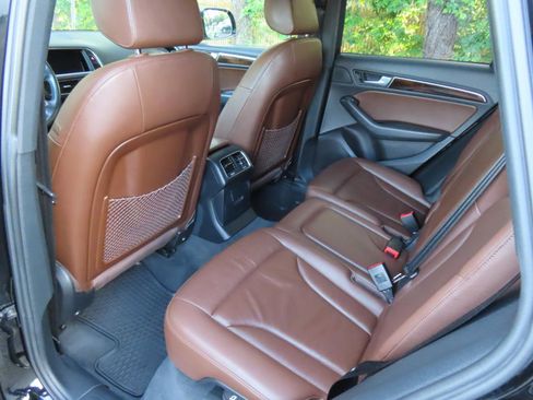 Used 2017 Audi Q5 2.0T Premium AWD/4WD image 10