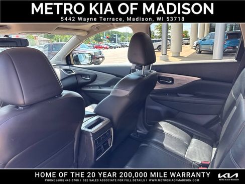 Used 2015 Nissan Murano Platinum w/ Platinum Technology Package AWD/4WD image 35