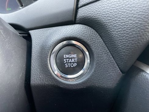 Used 2024 Toyota RAV4 XLE image 43