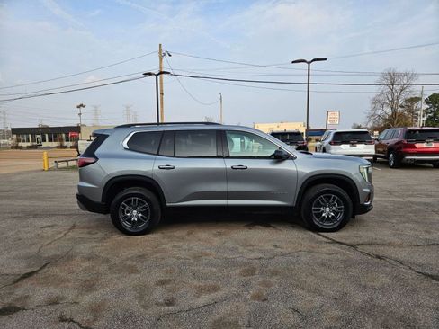 New 2026 GMC Acadia Elevation image 7