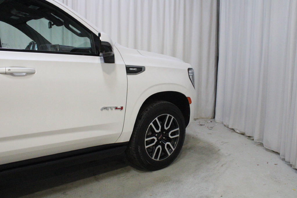 Used 2021 GMC Yukon AT4 w/ AT4 Premium Plus Package AWD/4WD image 28