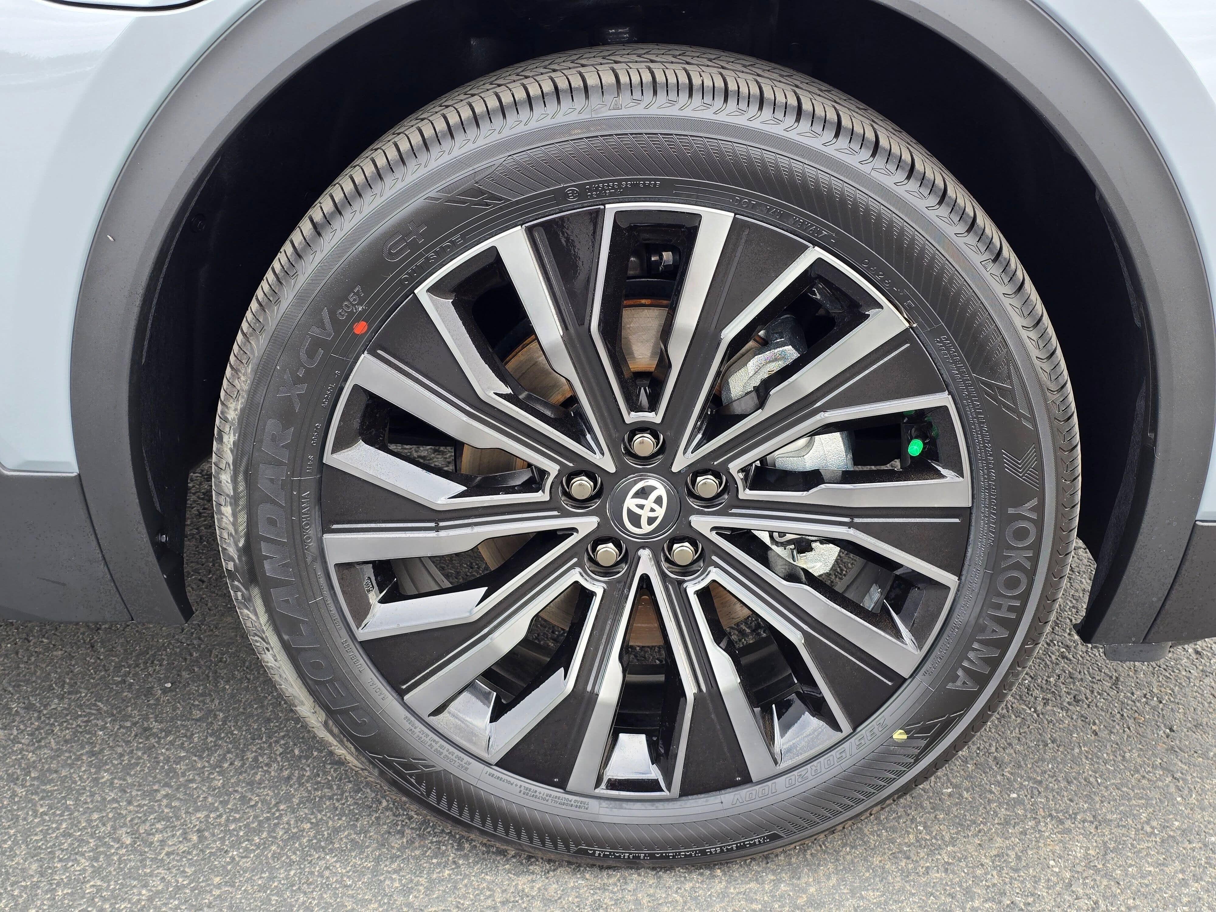 Certified 2026 Toyota C-HR AWD/4WD image 9