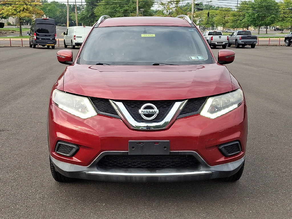 Used 2016 Nissan Rogue SV AWD/4WD image 2